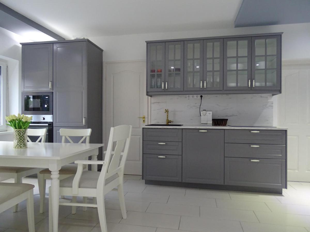 שיופוק Dorothy Apartman מראה חיצוני תמונה